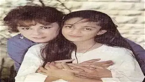 ياسمين أبو النجا ونجلاء فتحي